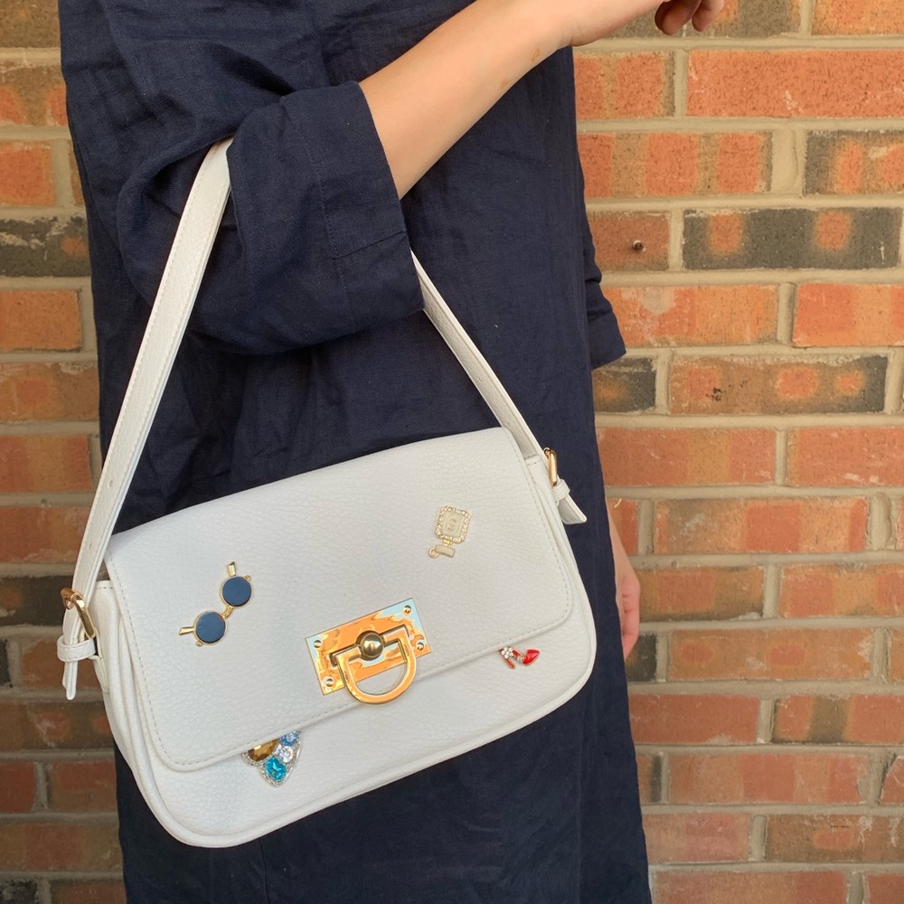 Small purse white